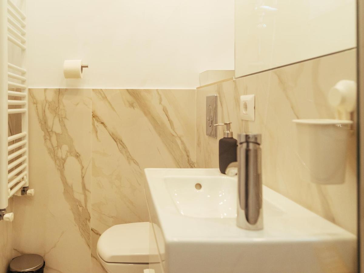 Beautiful Apartment - Top Location - Amazing Balcony 부쿠레슈티 외부 사진